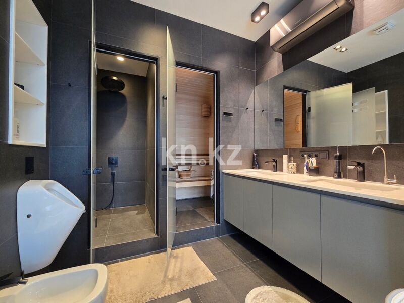 Продажа 6-комнатной квартиры, 269 м² - Продажа пятикомнатных и более квартир в Алматы - страница 4 фото 25 из 39