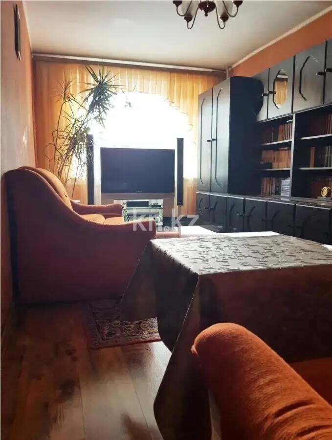 Продажа 3-комнатной квартиры, 76 м² - Продажа трехкомнатных квартир от собственников в Караганде - страница 6 фото 1 из 7