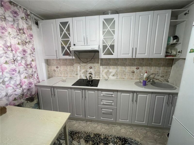 Продажа 3-комнатной квартиры, 65 м² - Продажа трехкомнатных квартир на Юго-Востоке Караганды - страница 18 фото 6 из 12