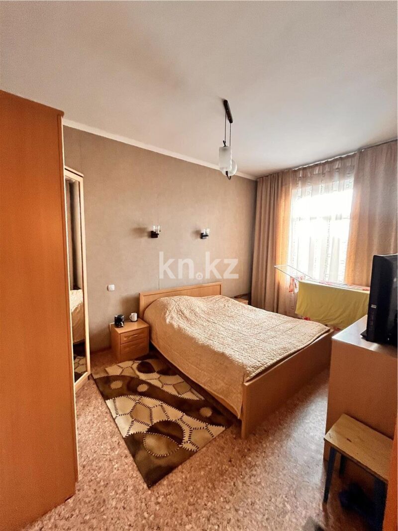 Продажа 2-комнатной квартиры, 55 м² - Продажа квартир в блочном доме в Темиртау - страница 3 фото 2 из 8