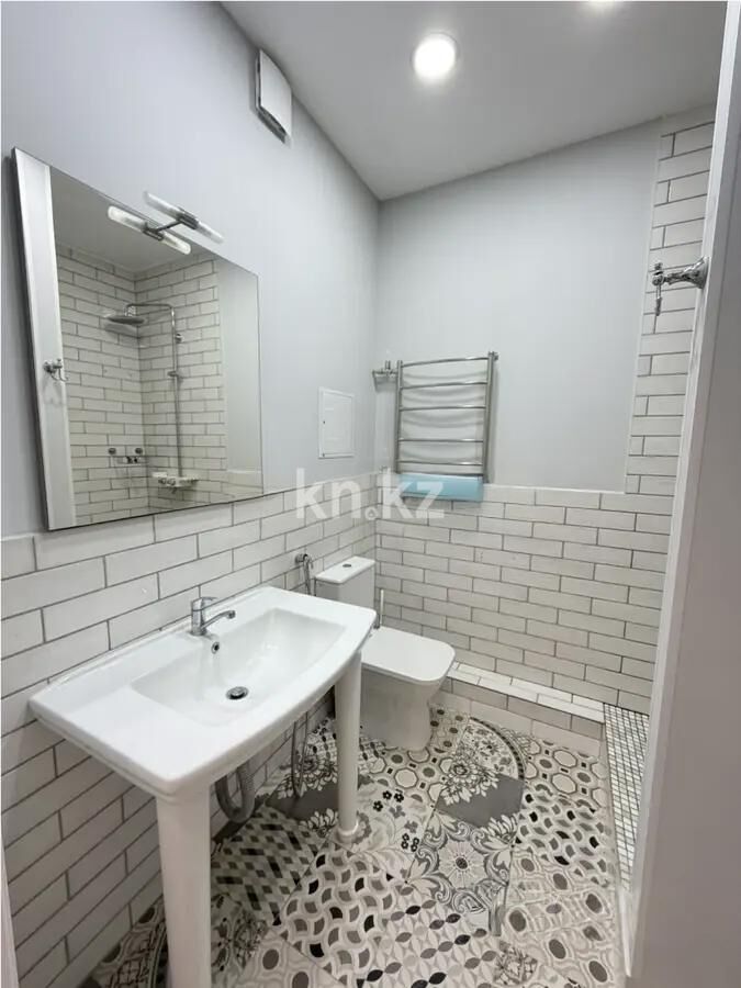 Продажа 4-комнатной квартиры, 121 м² - Продажа квартир в Бостандыкском р-не Алматы - страница 8 фото 5 из 6