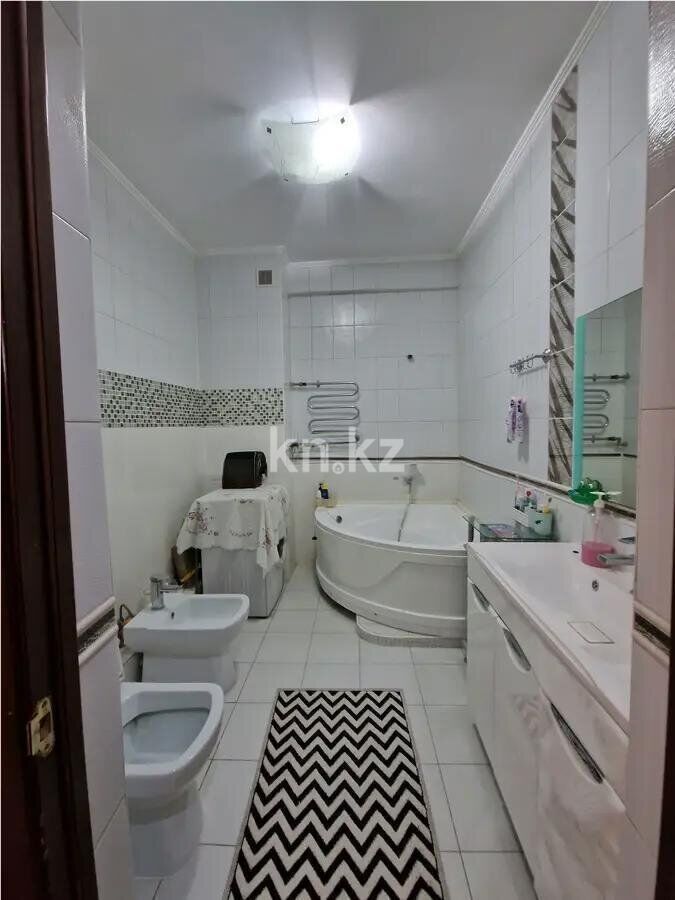 Продажа 5-комнатной квартиры, 190 м² - Продажа пятикомнатных и более квартир в Алматы фото 6 из 9