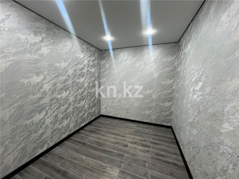 Продажа 2-комнатной квартиры, 53 м² - Продажа двухкомнатных квартир на Юго-Востоке Караганды - страница 2 фото 4 из 15