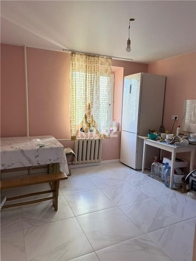 Продажа 3-комнатной квартиры, 82 м² - Продажа трехкомнатных квартир на Юго-Востоке Караганды - страница 9 фото 6 из 10