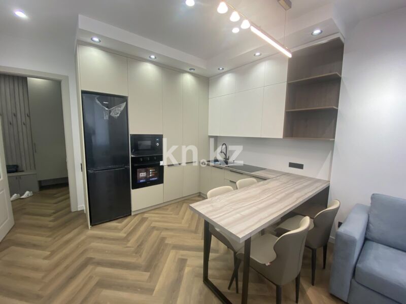 Аренда 2-комнатной квартиры, 67 м² - Аренда квартир помесячно в Казахстане - страница 2 фото 1 из 8