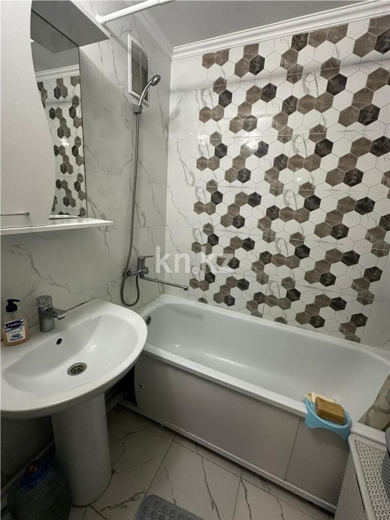 Продажа 4-комнатной квартиры, 91 м² - Продажа четырехкомнатных квартир в панельном доме в Казахстане - страница 18 фото 12 из 16