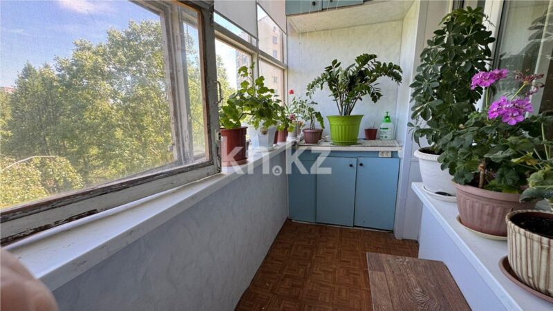 Продажа 4-комнатной квартиры, 77 м² - Продажа четырехкомнатных квартир в кирпичном доме в Казахстане - страница 20 фото 12 из 17