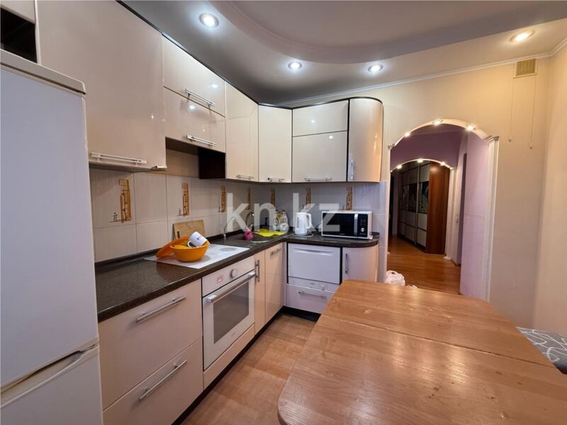 Продажа 4-комнатной квартиры, 80 м² - Продажа четырехкомнатных квартир в панельном доме в Караганде - страница 4 фото 14 из 22