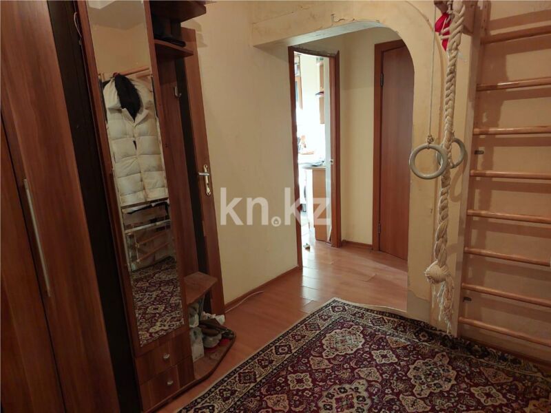 Продажа 4-комнатной квартиры, 75 м² - Продажа четырехкомнатных квартир в панельном доме в Караганде - страница 7 фото 13 из 17