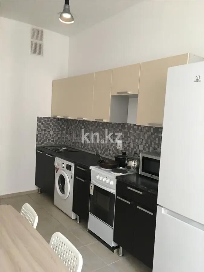 Продажа 1-комнатной квартиры, 42 м² - Продажа однокомнатных квартир в р-не Есиль Астаны - страница 10 фото 2 из 5