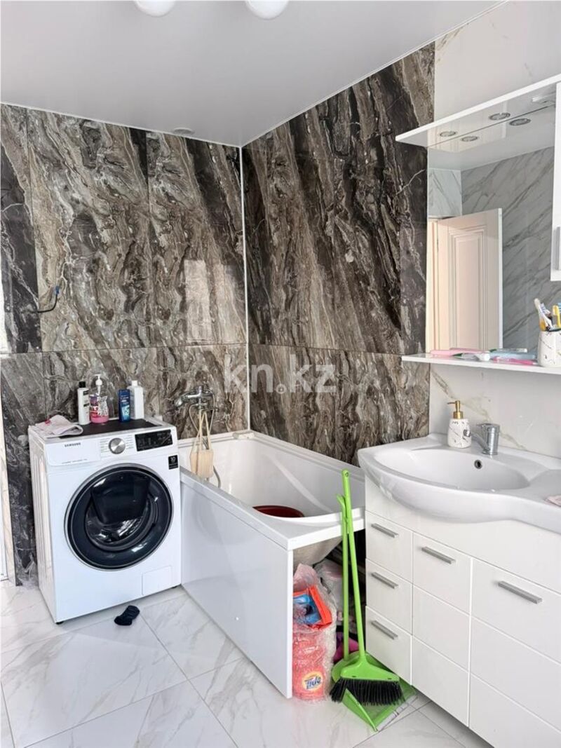 Продажа 3-комнатной квартиры, 82 м² - Продажа трехкомнатных квартир на Юго-Востоке Караганды - страница 9 фото 9 из 10