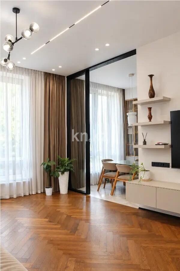 Продажа 6-комнатной квартиры, 177.2 м² - Продажа квартир в новостройках Алматы - страница 59 фото 1 из 7