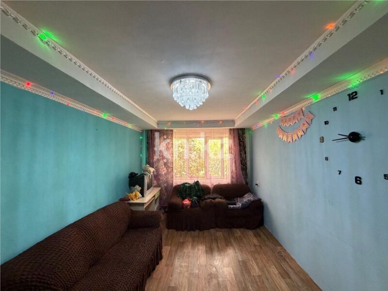 Продажа 2-комнатной квартиры, 44 м² - Продажа двухкомнатных квартир в панельном доме в Темиртау - страница 4 фото 1 из 11