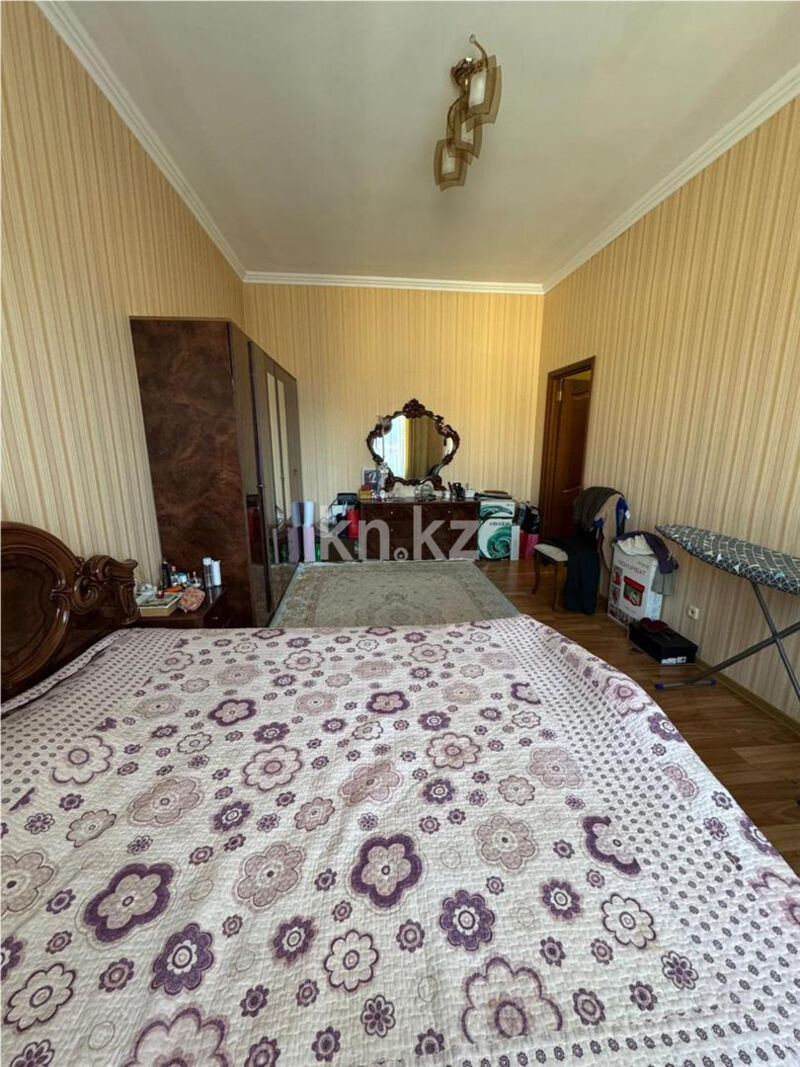 Продажа 4-комнатной квартиры, 121 м² - Продажа четырехкомнатных квартир в кирпичном доме в Караганде - страница 6 фото 4 из 15