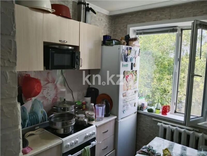 Продажа 3-комнатной квартиры, 61 м² - Продажа трехкомнатных квартир на Юго-Востоке Караганды - страница 10 фото 2 из 3