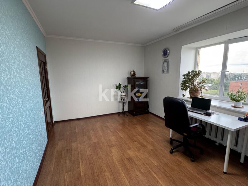 Продажа 3-комнатной квартиры, 90 м² - Продажа трехкомнатных квартир в кирпичном доме в Караганде - страница 19 фото 6 из 20