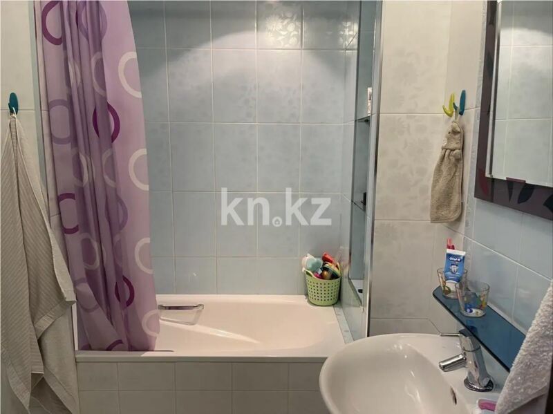 Продажа 7-комнатной квартиры, 246 м² - Продажа пятикомнатных и более квартир в Медеуском р-не Алматы фото 8 из 14