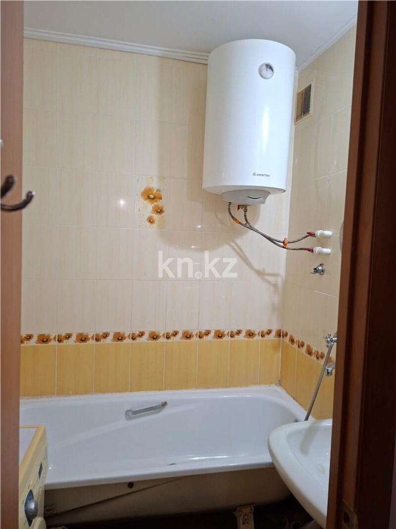Продажа 2-комнатной квартиры, 53 м² - Продажа двухкомнатных квартир на Юго-Востоке Караганды - страница 11 фото 9 из 15