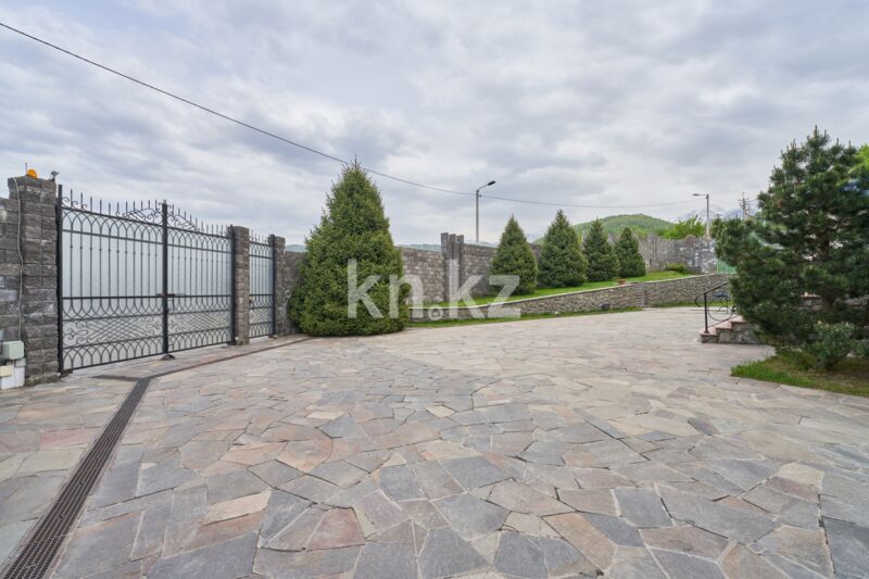 Продажа 10-комнатного дома, 805 м² - Продажа домов, коттеджей в Медеуском р-не Алматы фото 37 из 40