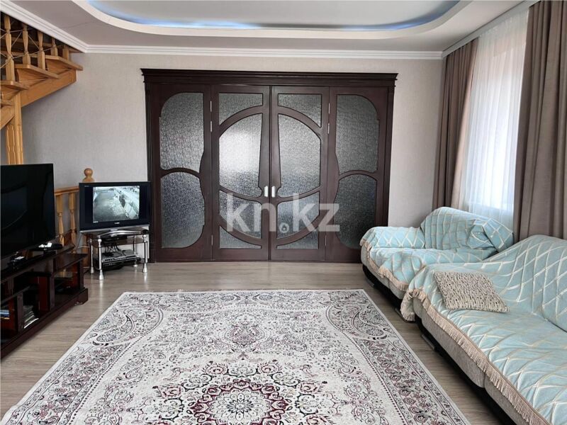 Продажа 8-комнатного дома, 357.5 м² - Продажа домов, коттеджей в Караганде - страница 5 фото 17 из 62