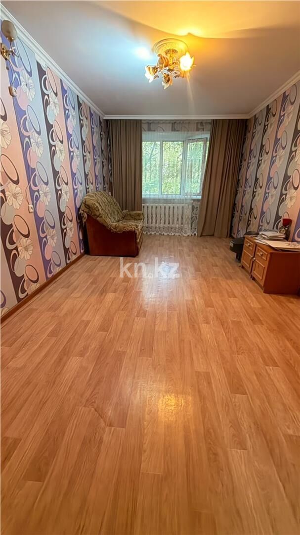 Продажа 2-комнатной квартиры, 48 м² - Продажа двухкомнатных квартир в Майкудуке Караганды - страница 7 фото 2 из 9