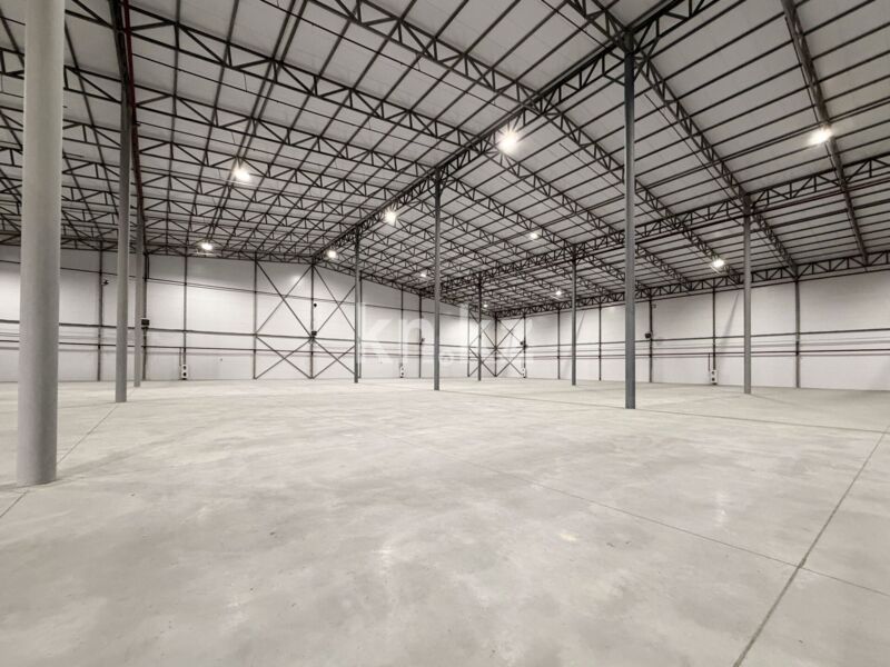 Аренда базы, 12000 м² - Аренда недвижимости в Алматинской области фото 1 из 12