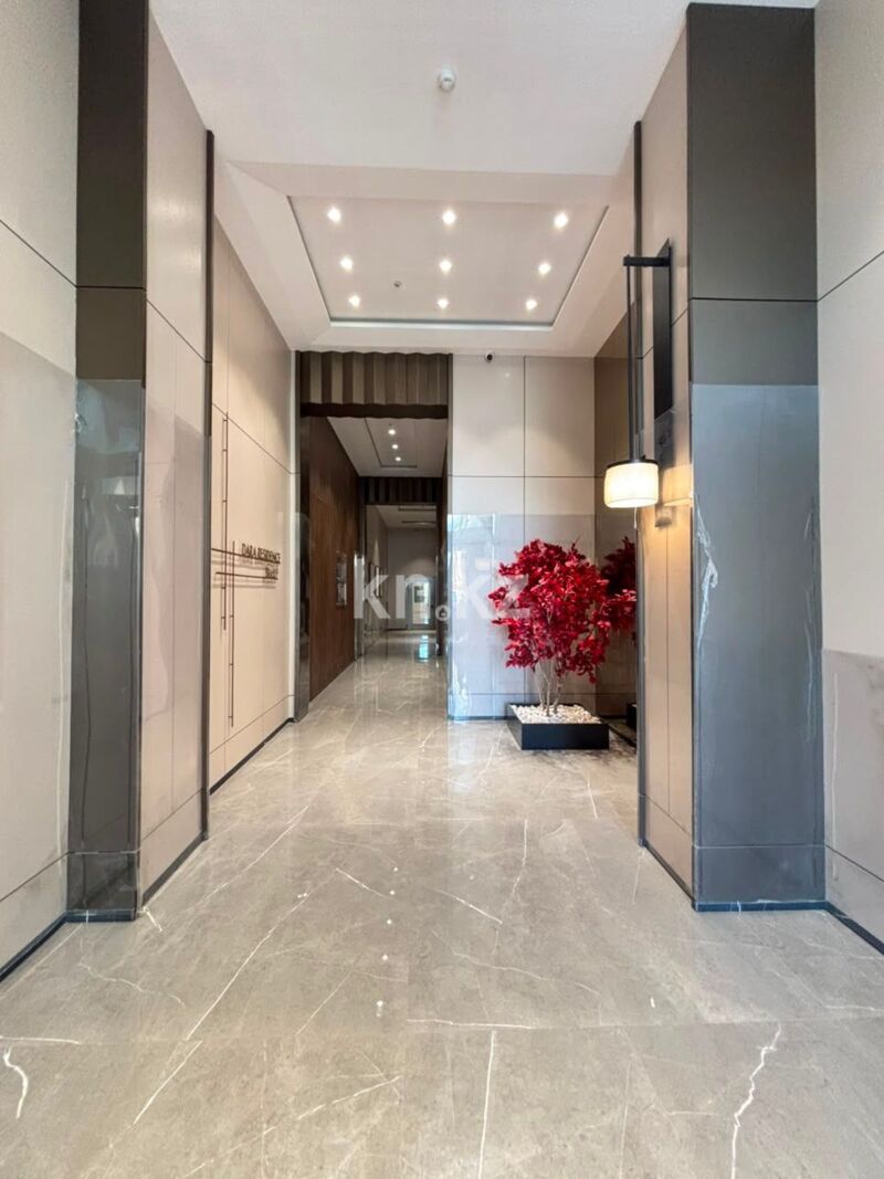 Продажа 3-комнатной квартиры, 194 м² - Продажа квартир в монолитном доме в Астане - страница 3 фото 2 из 36
