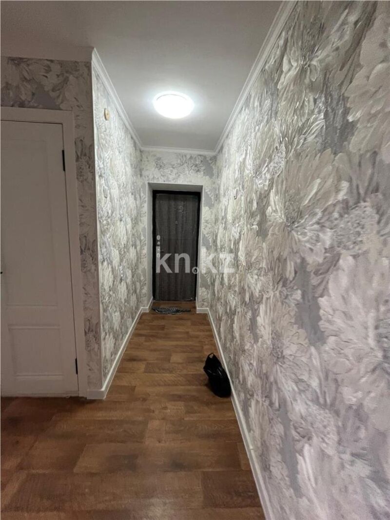 Продажа 3-комнатной квартиры, 60 м² - Продажа трехкомнатных квартир на Юго-Востоке Караганды - страница 2 фото 13 из 15