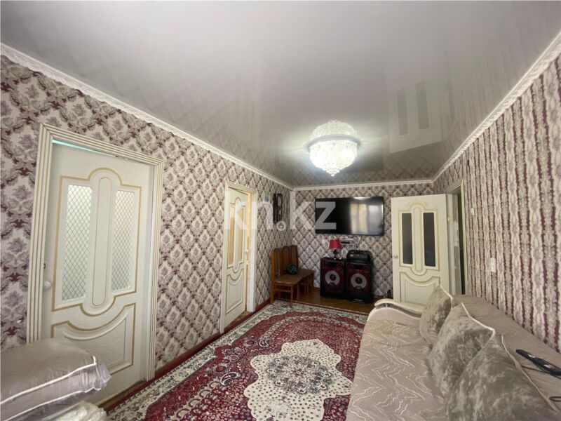 Продажа 4-комнатной квартиры, 60 м² - Продажа квартир в Майкудуке Караганды - страница 2 фото 2 из 10