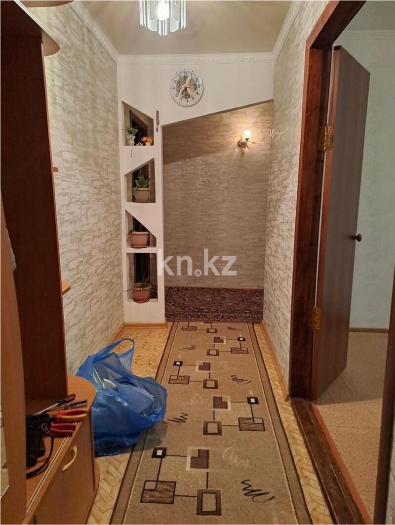 Продажа 3-комнатной квартиры, 65 м² - Продажа трехкомнатных квартир в Майкудуке Караганды - страница 5 фото 7 из 9