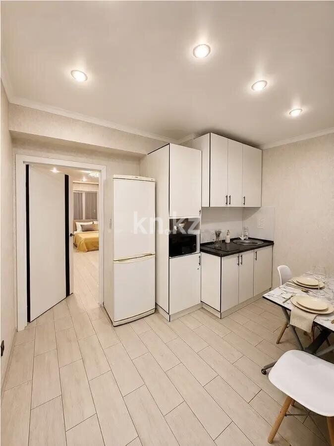 Продажа 1-комнатной квартиры, 36.7 м² - Продажа квартир в монолитно-каркасном доме в Казахстане - страница 38 фото 2 из 4