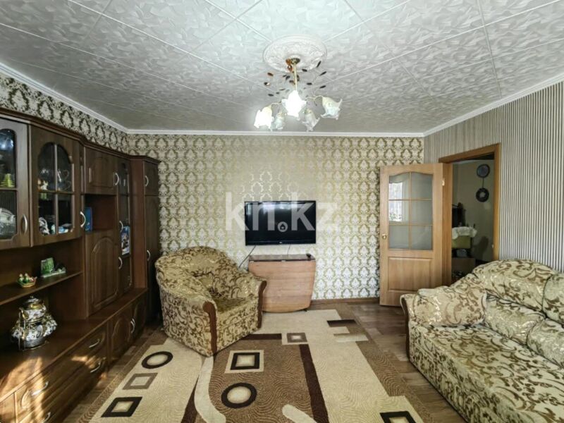 Продажа 3-комнатной квартиры, 63 м² - Продажа трехкомнатных квартир на Юго-Востоке Караганды фото 4 из 40