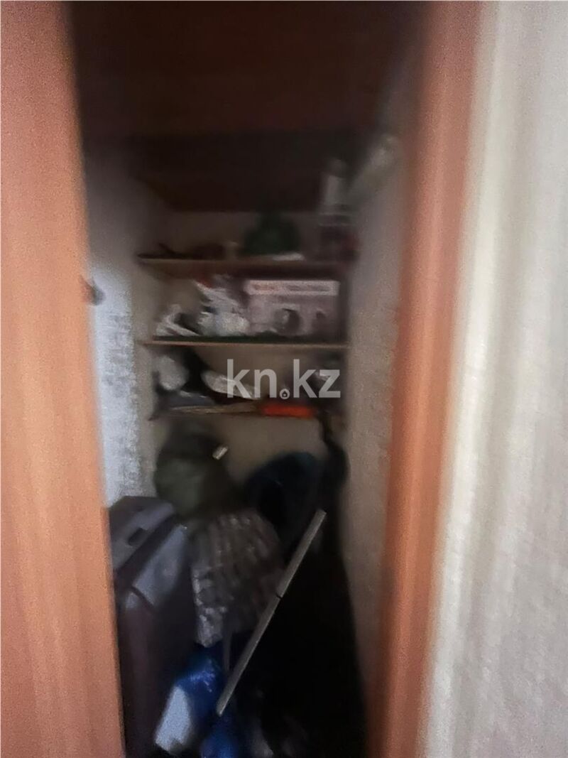 Продажа 3-комнатной квартиры, 62 м² - Продажа трехкомнатных квартир в панельном доме в Караганде - страница 5 фото 4 из 8