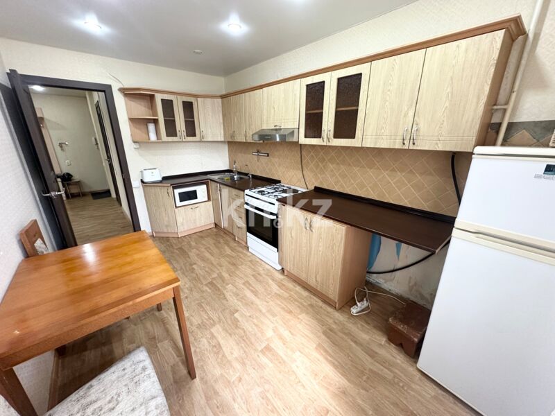 Продажа 3-комнатной квартиры, 70 м² - Продажа квартир в районе Михайловка в Караганде фото 4 из 18