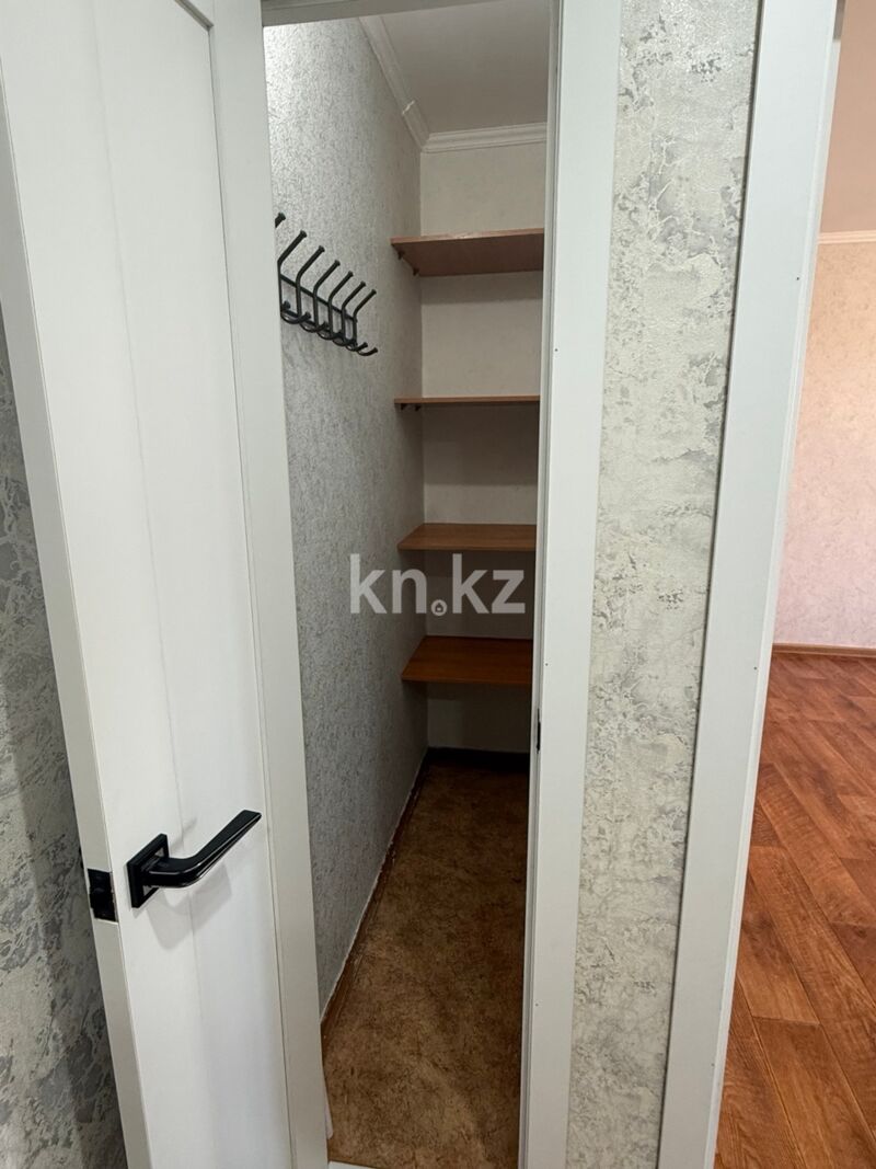 Продажа 2-комнатной квартиры, 54 м² - Продажа двухкомнатных квартир в панельном доме в Темиртау - страница 6 фото 14 из 16