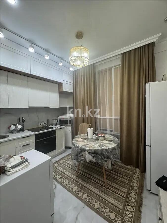 Продажа 1-комнатной квартиры, 40 м² - Продажа квартир от собственников в Алматы - страница 2 фото 2 из 4