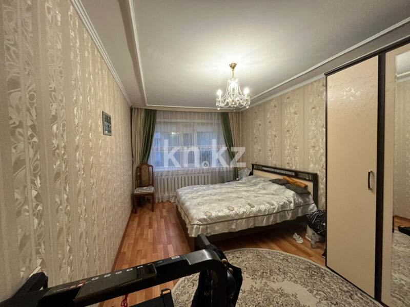 Продажа 4-комнатной квартиры, 77 м² - Продажа четырехкомнатных квартир в панельном доме в Караганде - страница 6 фото 15 из 18