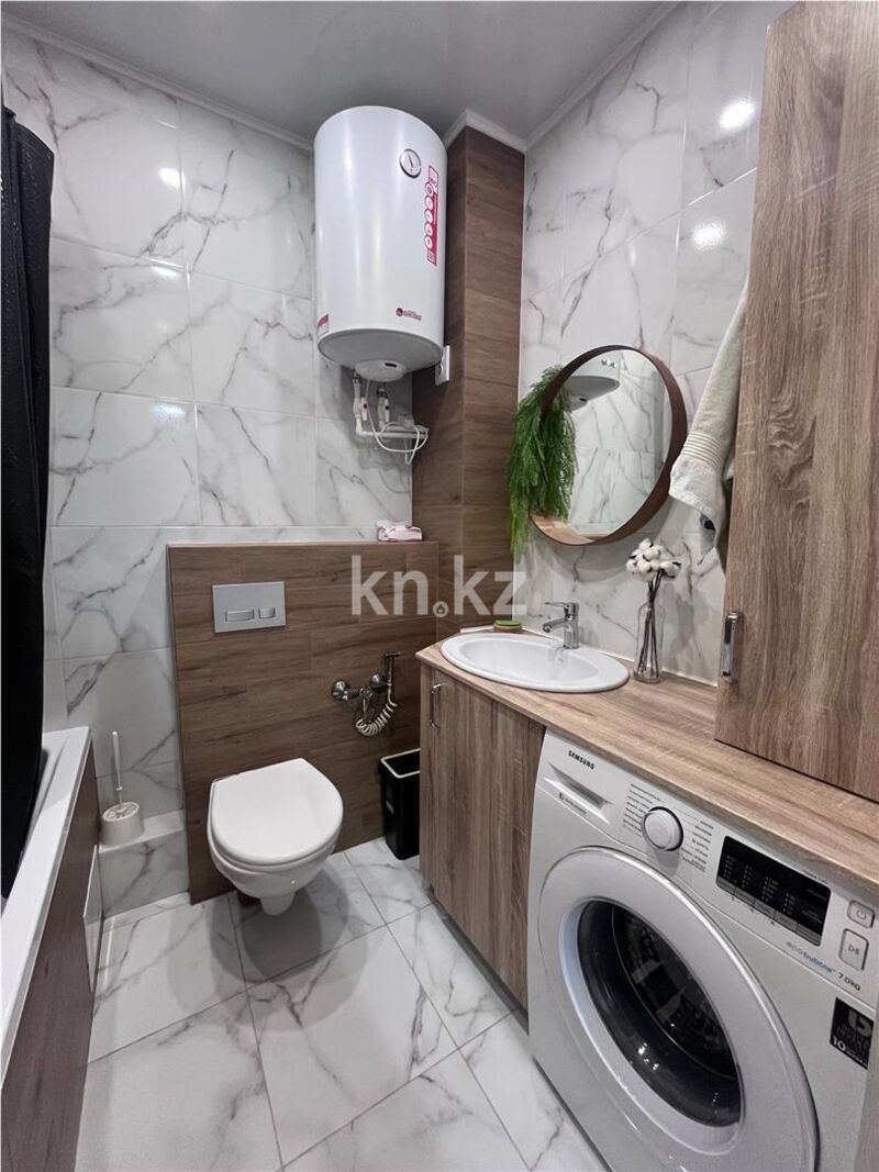 Продажа 2-комнатной квартиры, 62 м² - Продажа двухкомнатных квартир на Юго-Востоке Караганды - страница 19 фото 12 из 17