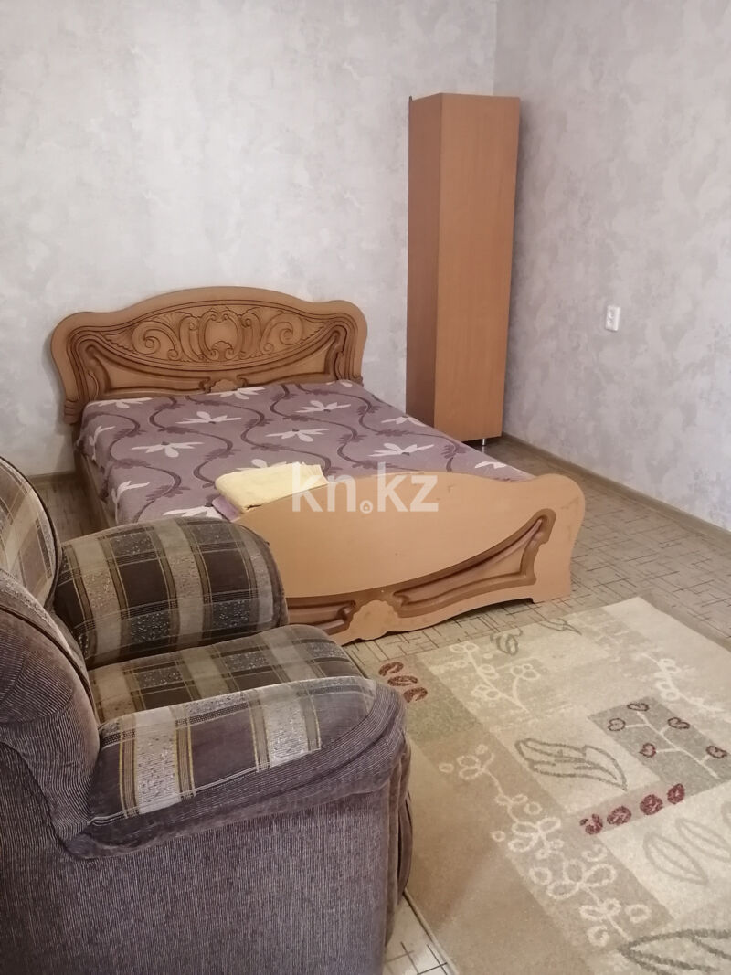 Аренда 1-комнатной квартиры посуточно, 33 м² - Аренда однокомнатных квартир посуточно в Усть-Каменогорске фото 7 из 17
