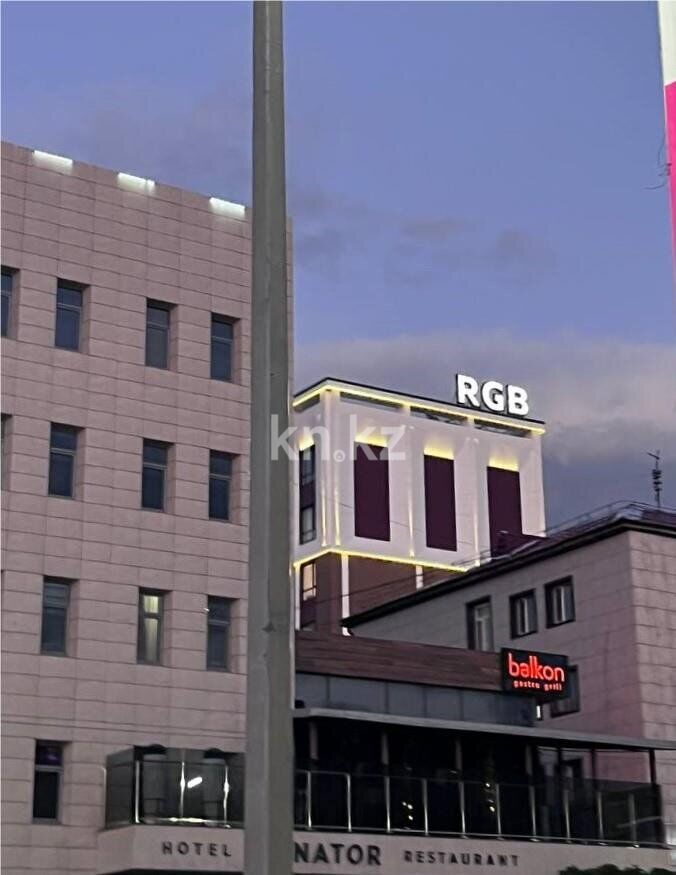 Продажа 3-комнатной квартиры, 76 м² - Продажа трехкомнатных квартир в кирпичном доме в Караганде - страница 4 фото 46 из 46