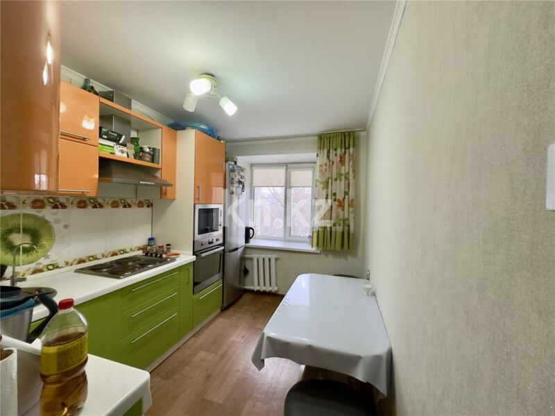 Продажа 4-комнатной квартиры, 74 м² - Продажа четырехкомнатных квартир в кирпичном доме в Караганде - страница 5 фото 14 из 21