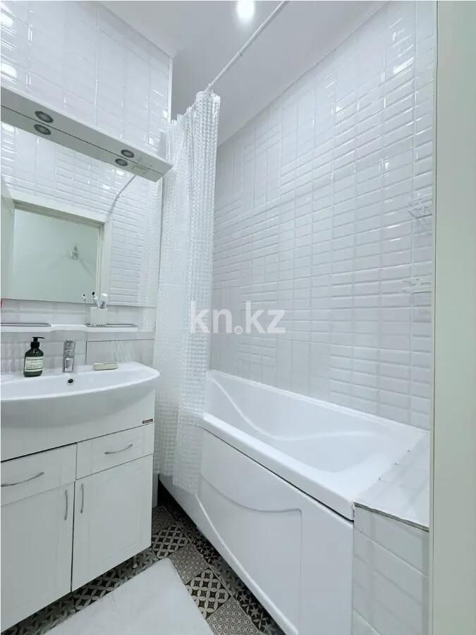 Продажа 3-комнатной квартиры, 78.7 м² - Продажа баз, складов и промышленной недвижимости в Карагандинской области фото 5 из 8
