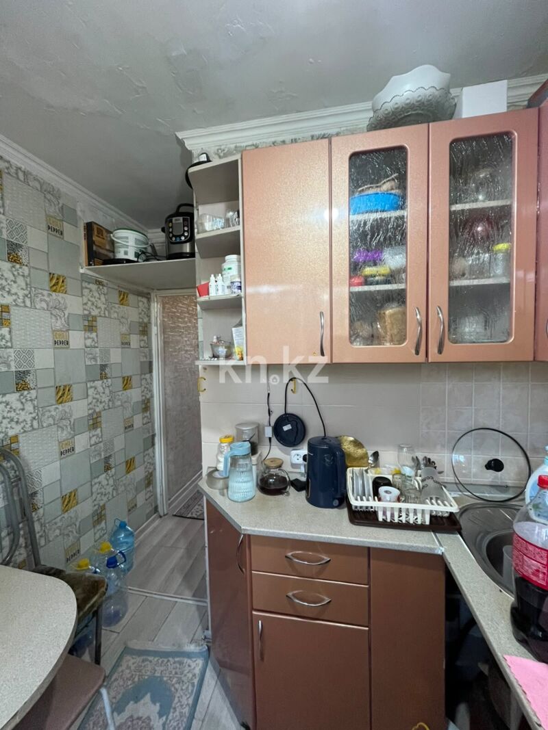 Продажа 3-комнатной квартиры, 63 м² - Продажа трехкомнатных квартир в Майкудуке Караганды - страница 3 фото 3 из 16