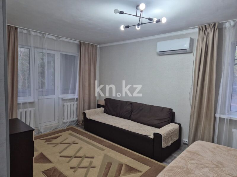 Аренда 1-комнатной квартиры, 30.4 м² - Аренда однокомнатных квартир помесячно от хозяев в Караганде фото 1 из 8