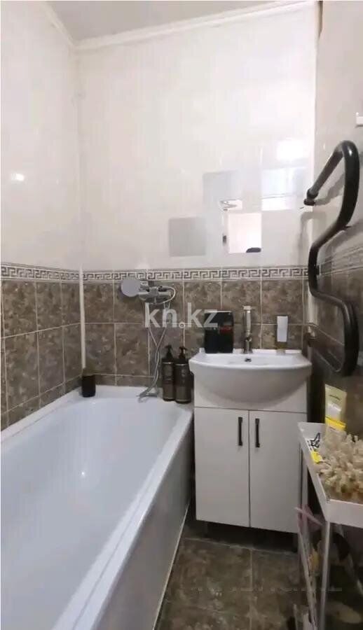 Продажа 3-комнатной квартиры, 66.5 м² - Продажа квартир в панельном доме в Казахстане - страница 14 фото 6 из 8