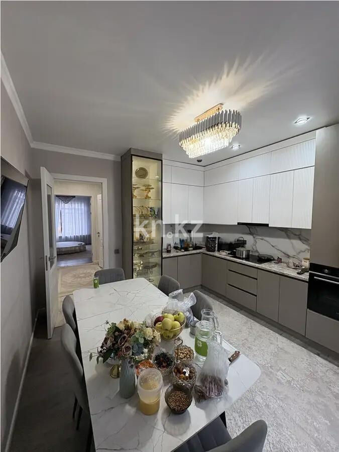 Продажа 4-комнатной квартиры, 155 м² - Продажа четырехкомнатных квартир в кирпичном доме в Караганде - страница 7 фото 6 из 10