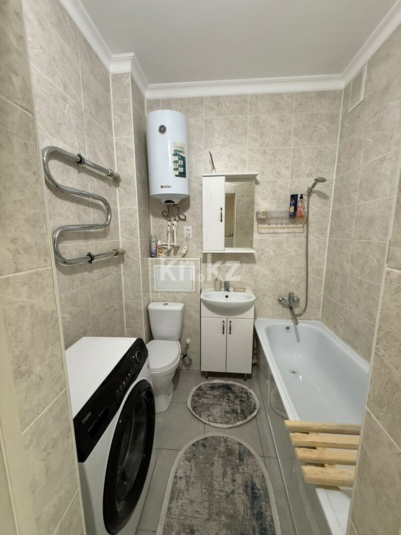 Продажа 2-комнатной квартиры, 60 м² - Продажа квартир на Юго-Востоке Караганды - страница 3 фото 11 из 18