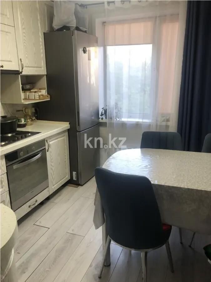 Продажа 3-комнатной квартиры, 76 м² - Продажа трехкомнатных квартир на Юго-Востоке Караганды - страница 10 фото 1 из 2