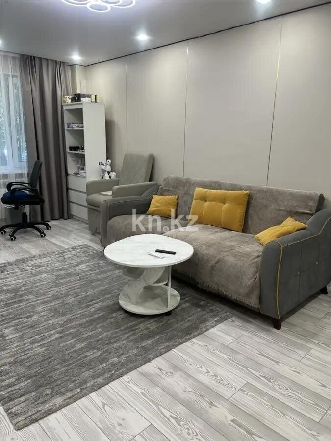Продажа 2-комнатной квартиры, 45 м² - Продажа двухкомнатных квартир в панельном доме в Алматы - страница 6 фото 1 из 5