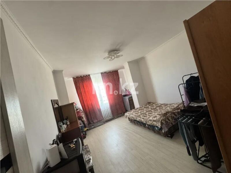 Продажа 3-комнатной квартиры, 96 м² - Продажа квартир в Караганде - страница 3 фото 2 из 6